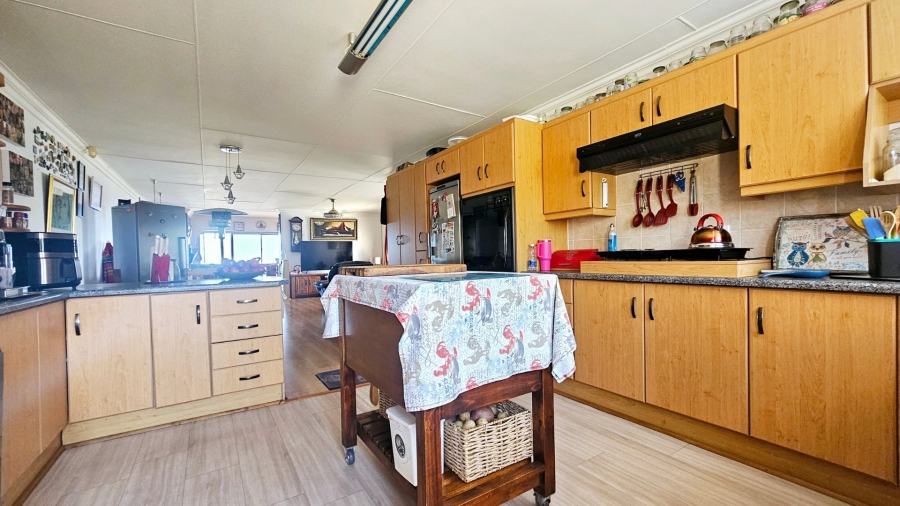 3 Bedroom Property for Sale in Dana Bay Western Cape